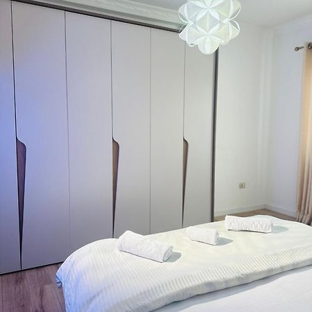Bllok: Central Cozy Stay, 24/7 Self Check-In Tirana Exterior photo