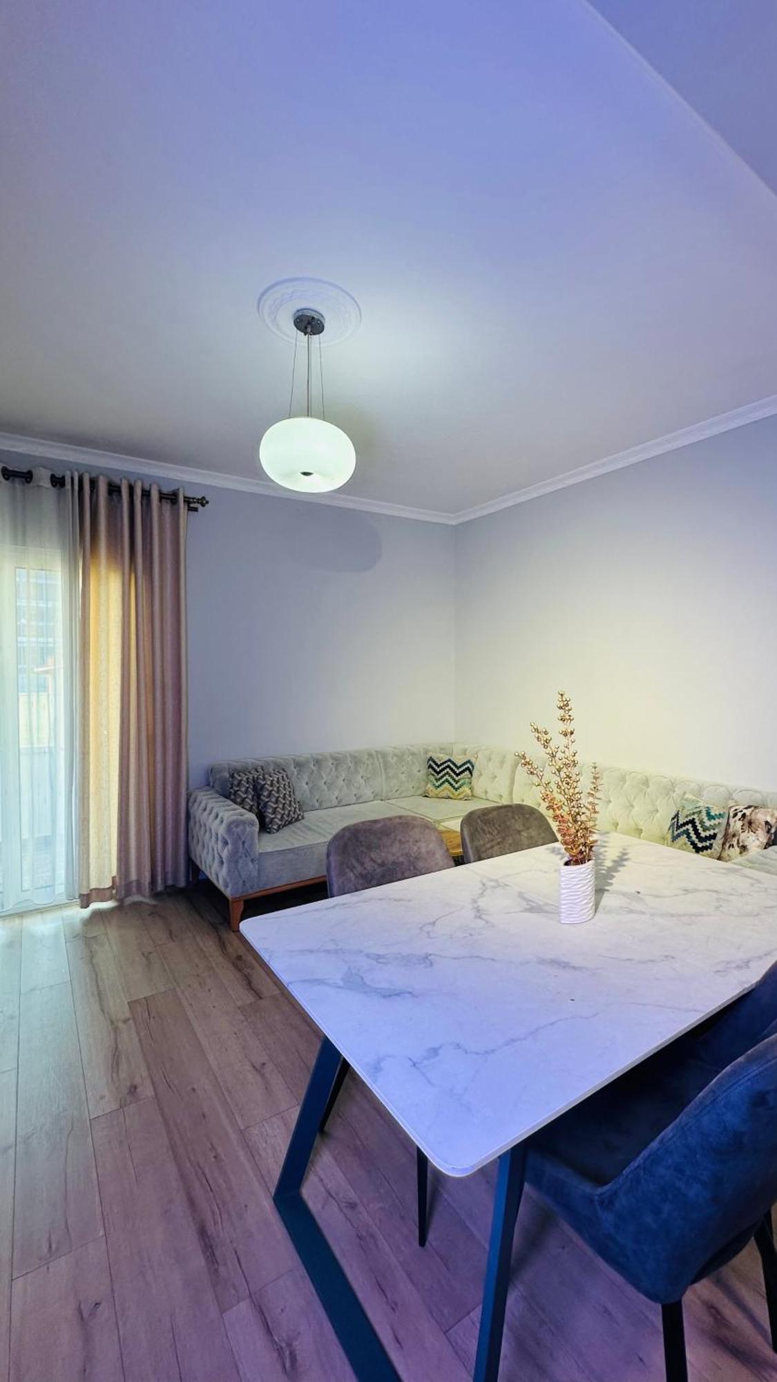 Bllok: Central Cozy Stay, 24/7 Self Check-In Tirana Exterior photo